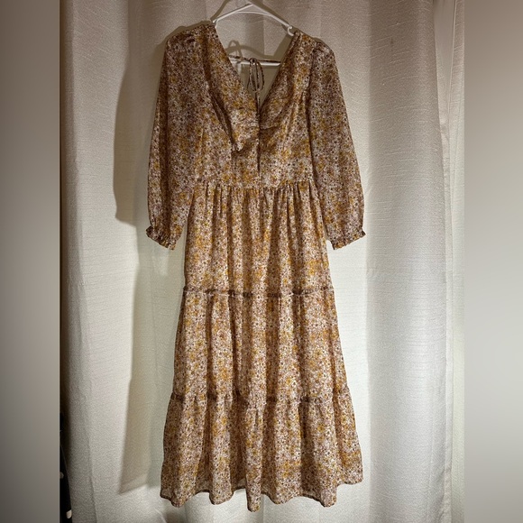 Sincerly Jules Dresses & Skirts - Floral Maxi Dress